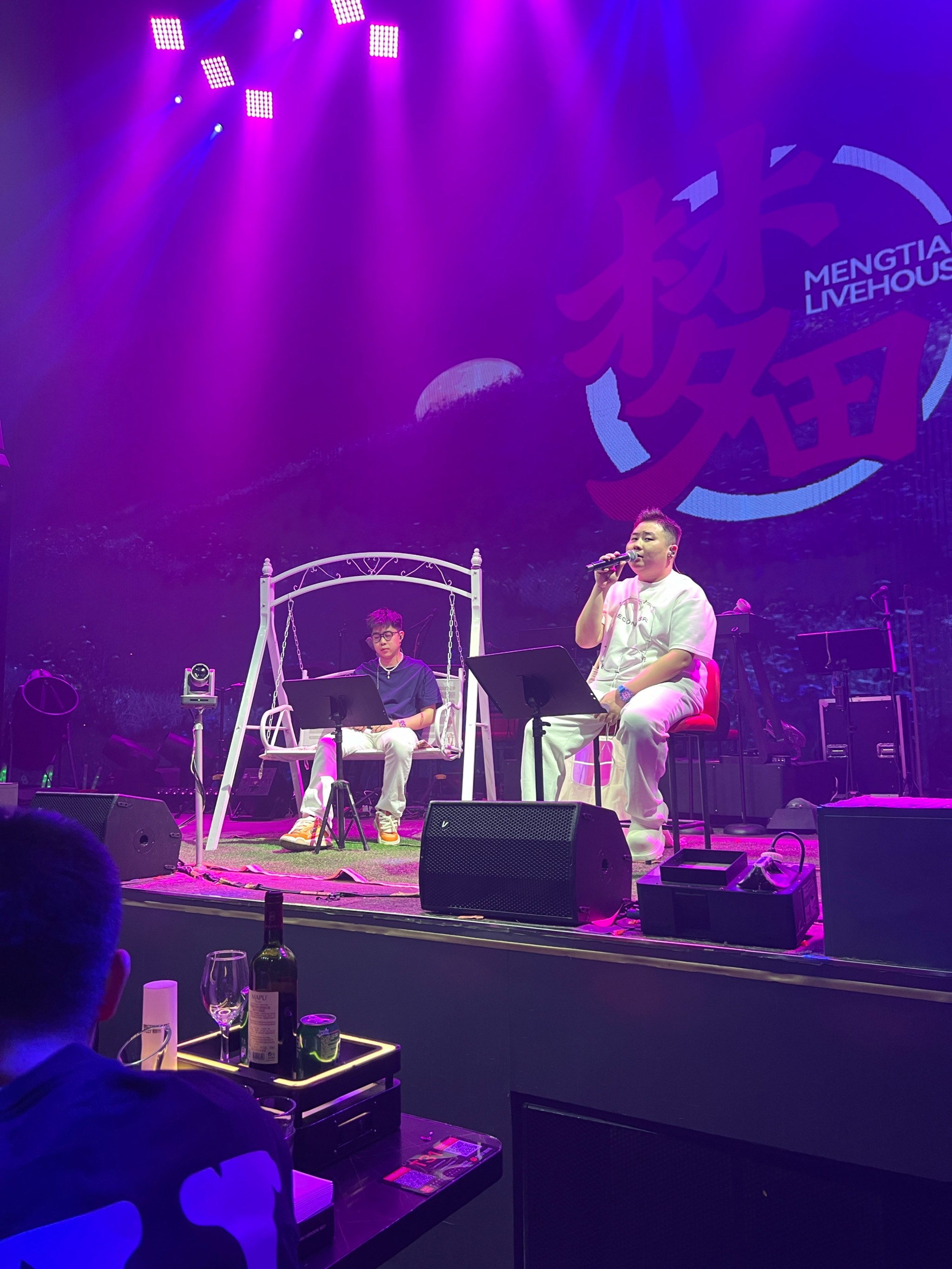 赤峰商务ktv一小时价格查询-红山区ktv预定